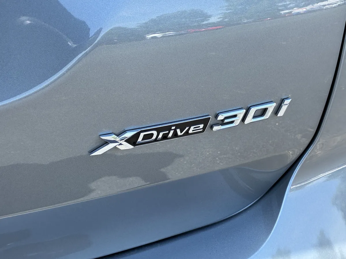 2023 BMW X3 xDrive30i thumbnail 11