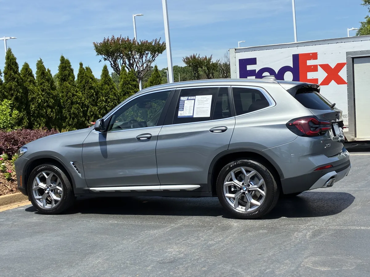 2023 BMW X3 xDrive30i thumbnail 8