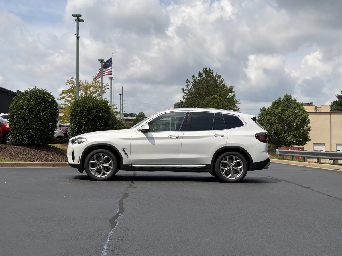 2023 BMW X3 xDrive30i thumbnail 12