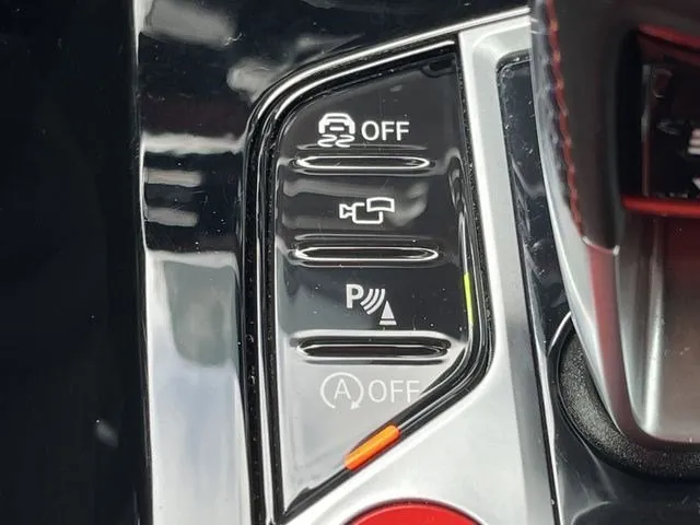 2023 BMW X4 M Base thumbnail 11