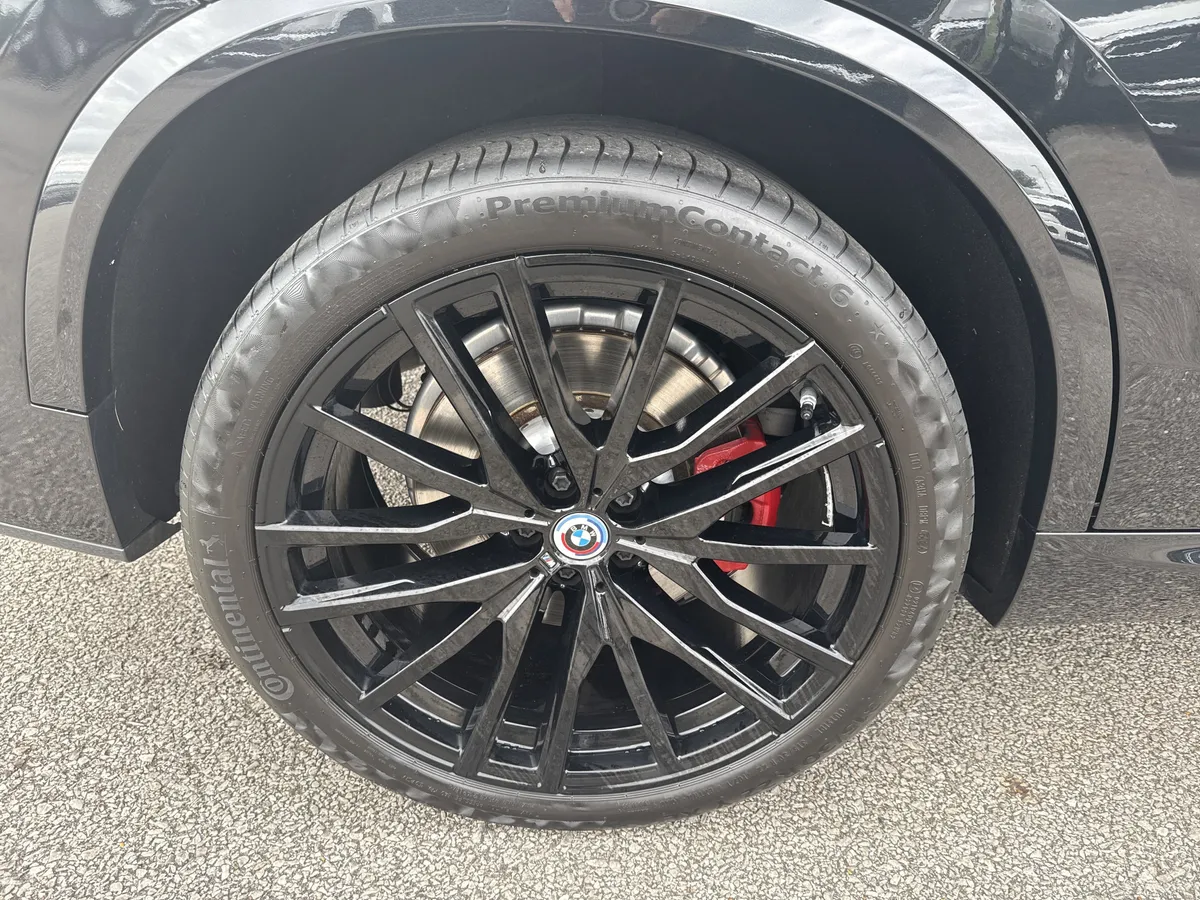 2023 BMW X5 M50i thumbnail 19