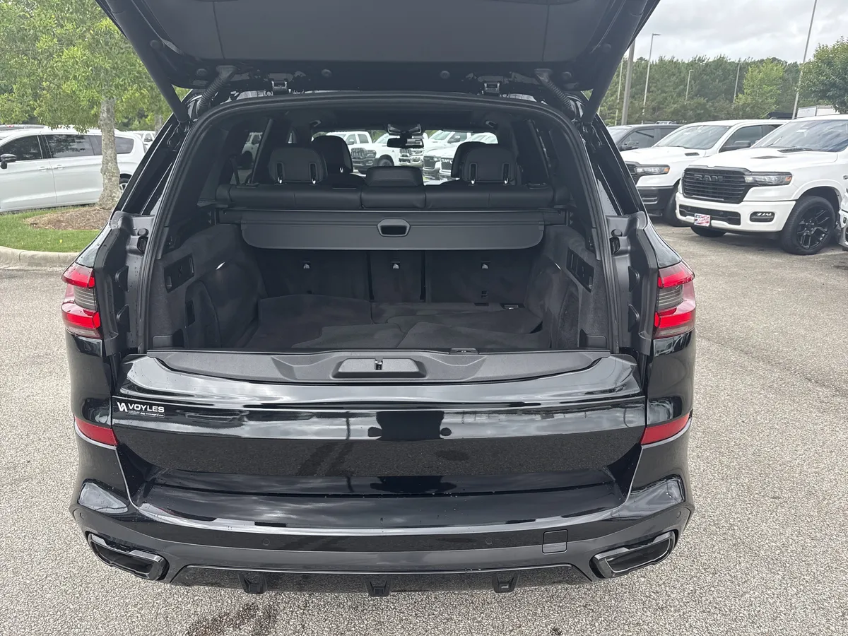 2023 BMW X5 M50i thumbnail 20