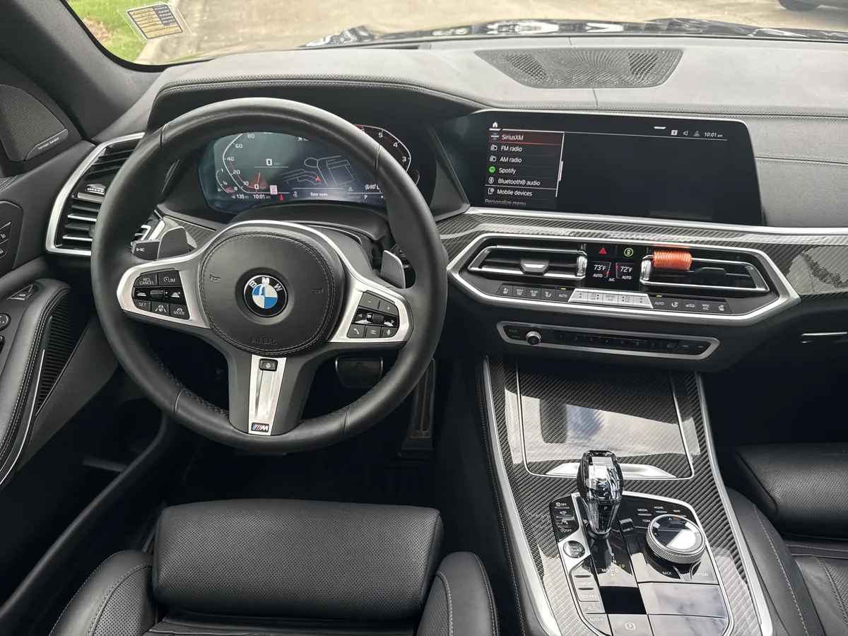 2023 BMW X5 M50i thumbnail 25