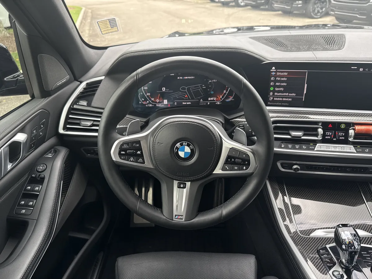2023 BMW X5 M50i thumbnail 26