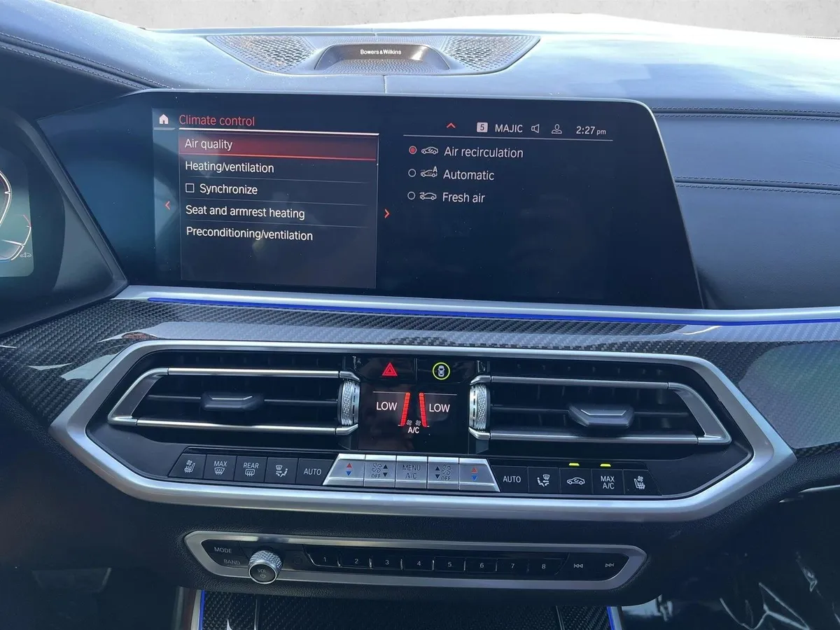 2023 BMW X5 M50i thumbnail 13