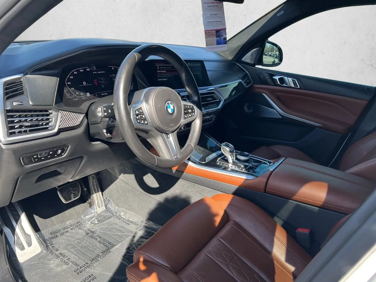 2023 BMW X5 M50i thumbnail 9