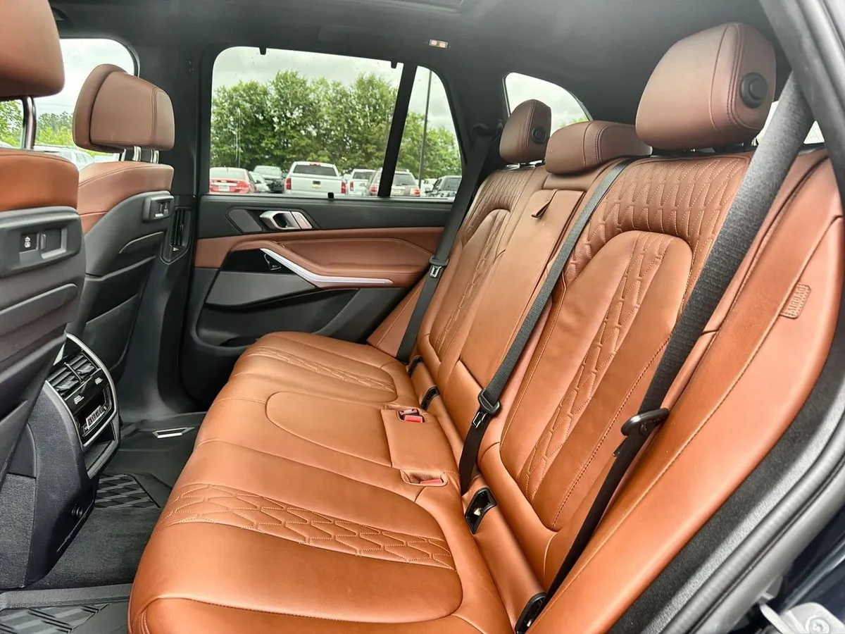 2023 BMW X5 M50i thumbnail 20