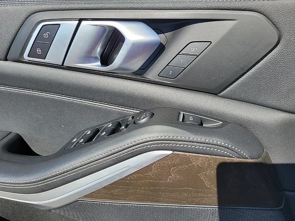 2023 BMW X5 sDrive40i thumbnail 14