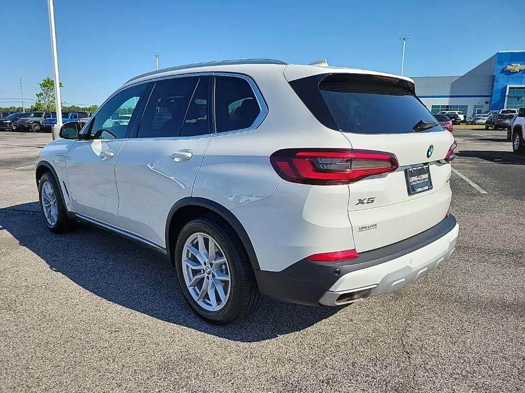 2023 BMW X5 sDrive40i thumbnail 5