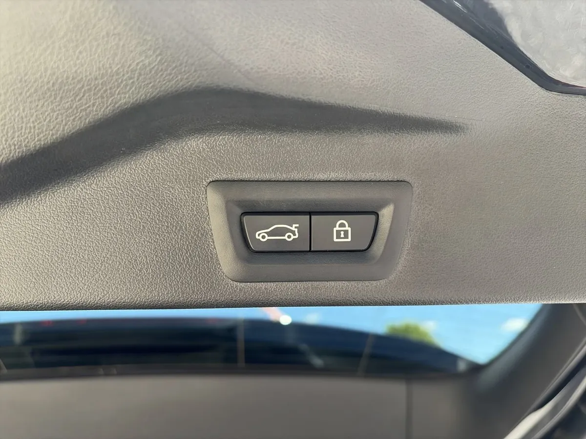 2023 BMW X5 xDrive40i thumbnail 32
