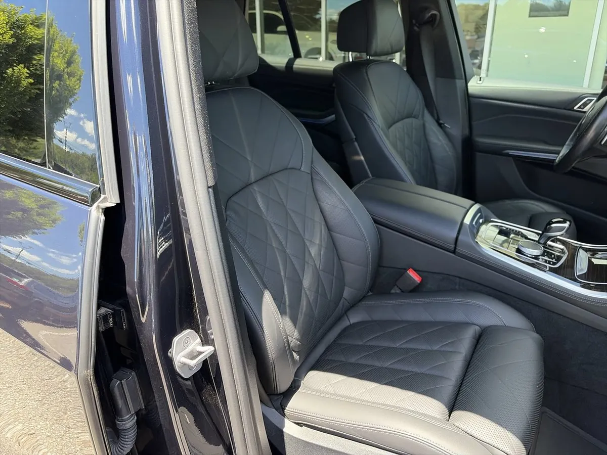 2023 BMW X5 xDrive40i thumbnail 34