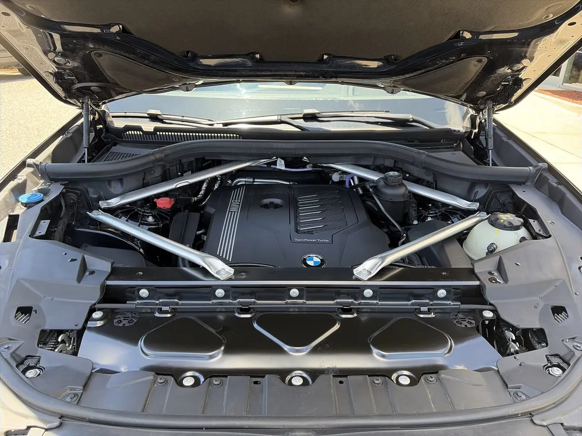 2023 BMW X5 xDrive40i thumbnail 36