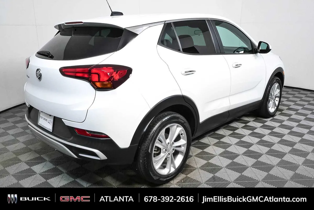 2023 Buick Encore GX Preferred thumbnail 3