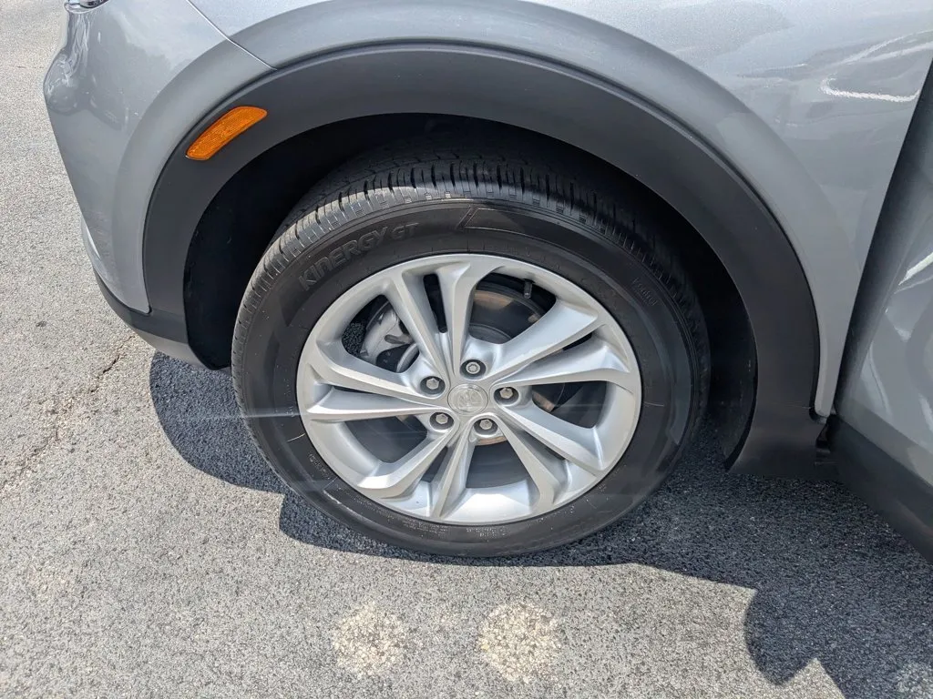 2023 Buick Encore GX Preferred thumbnail 10
