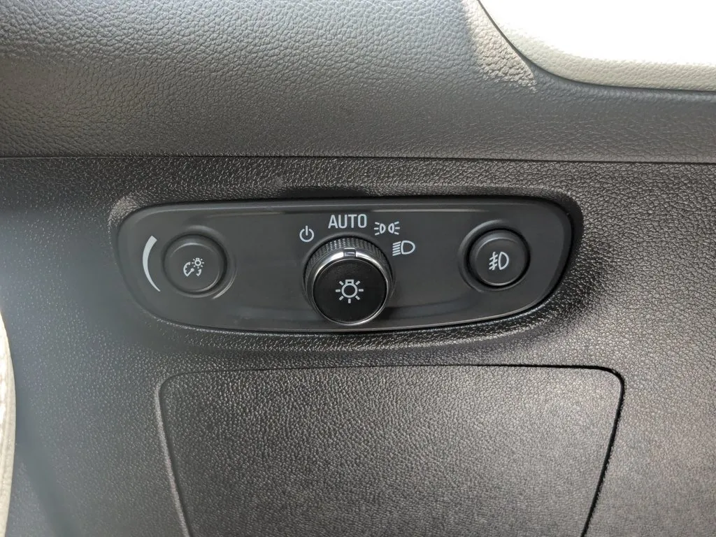 2023 Buick Encore GX Preferred thumbnail 19