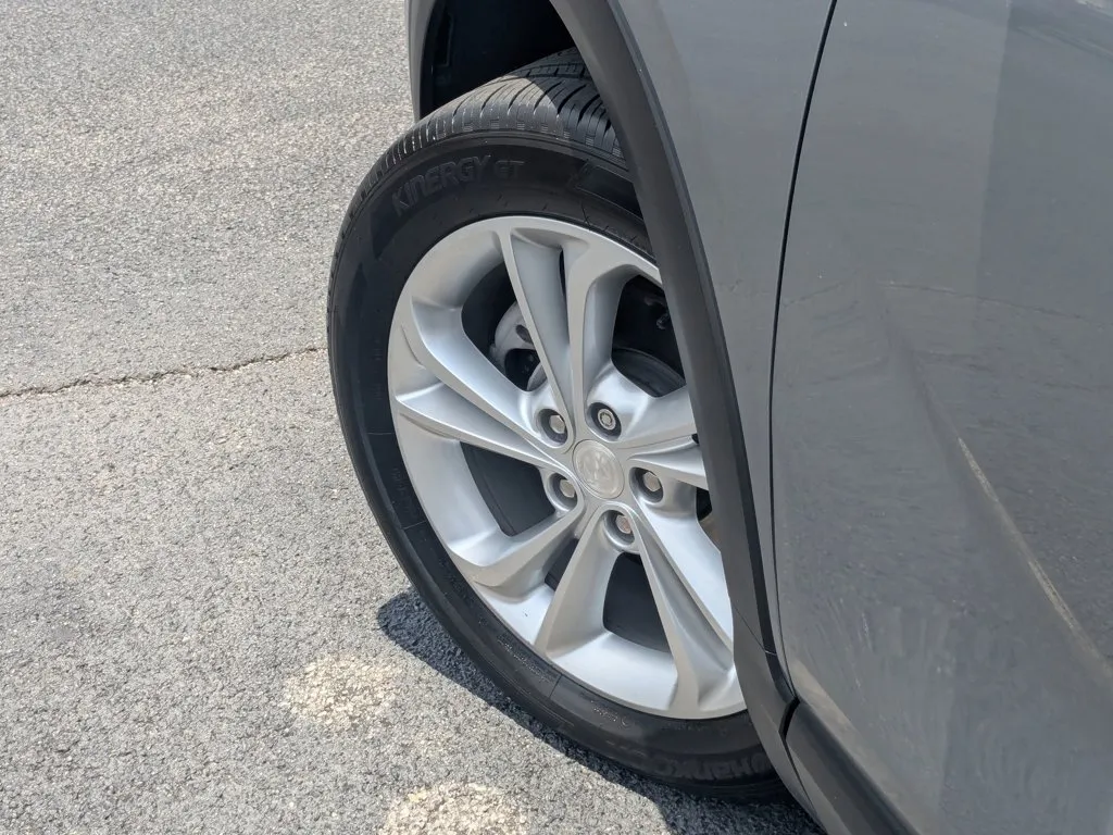2023 Buick Encore GX Preferred thumbnail 9