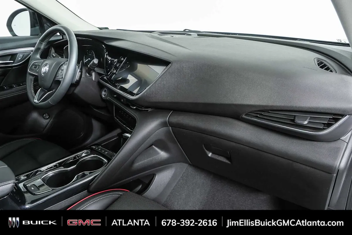 2023 Buick Envision Essence thumbnail 23