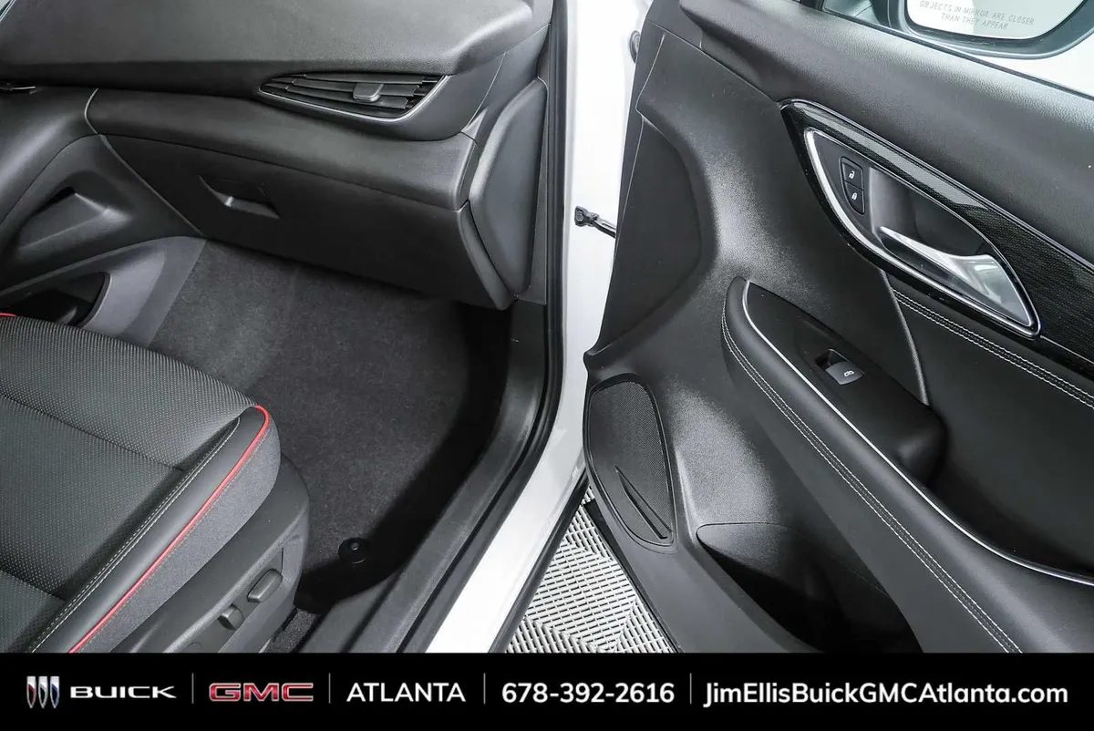 2023 Buick Envision Essence thumbnail 24