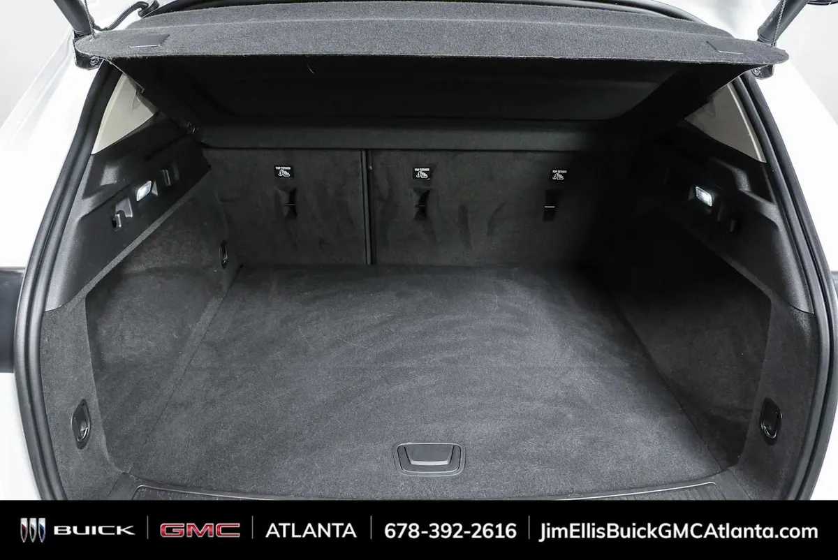 2023 Buick Envision Essence thumbnail 31