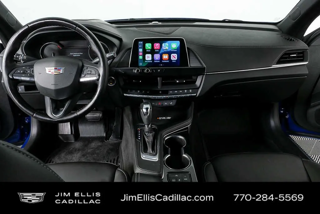 2023 Cadillac CT4 Luxury thumbnail 17