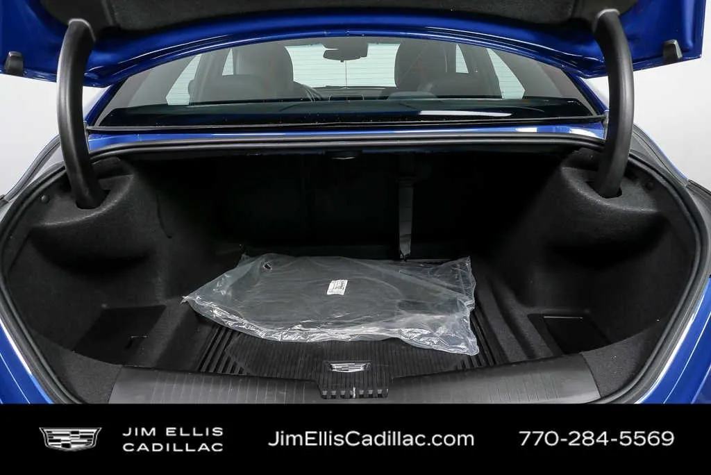 2023 Cadillac CT4 Luxury thumbnail 28