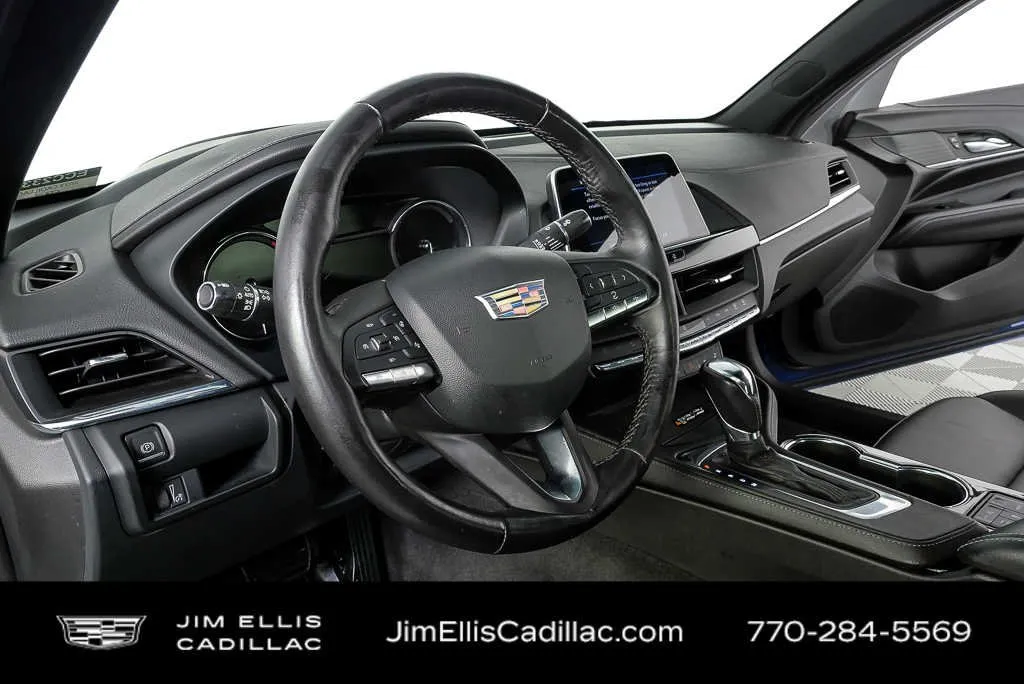 2023 Cadillac CT4 Luxury thumbnail 4