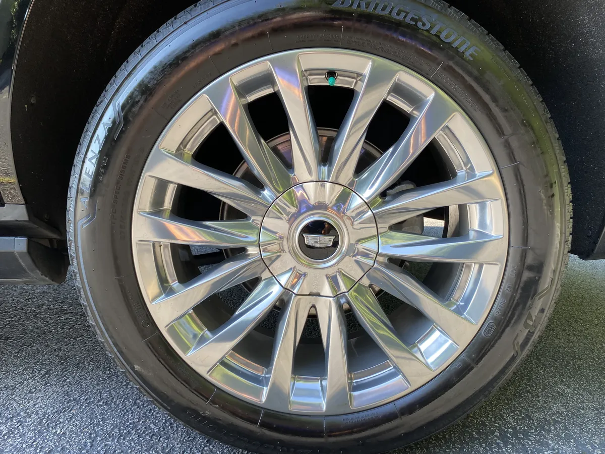 2023 CADILLAC Escalade 4WD Premium Luxury thumbnail 45