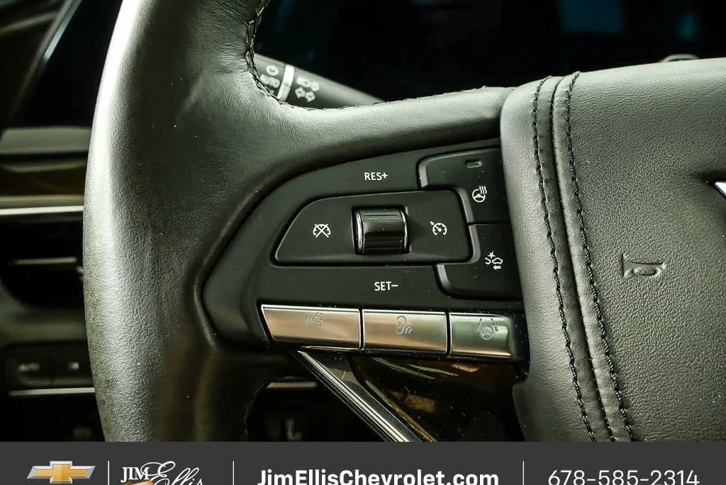 2023 Cadillac Escalade 4WD Sport Platinum thumbnail 11