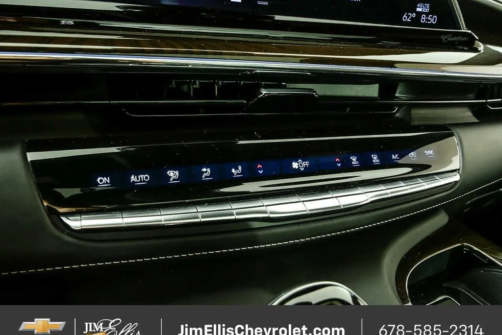 2023 Cadillac Escalade 4WD Sport Platinum thumbnail 17