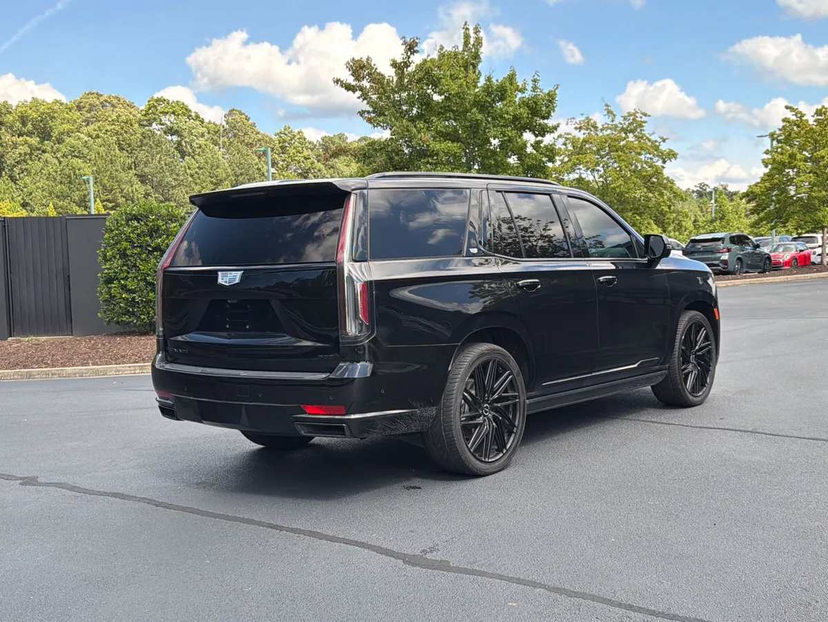 2023 CADILLAC Escalade 4WD Sport Platinum thumbnail 2
