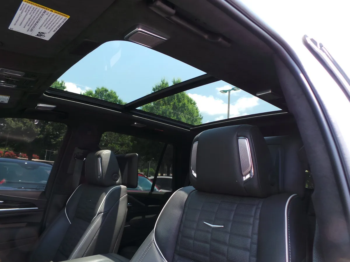 2023 CADILLAC Escalade AWD V-Series thumbnail 35