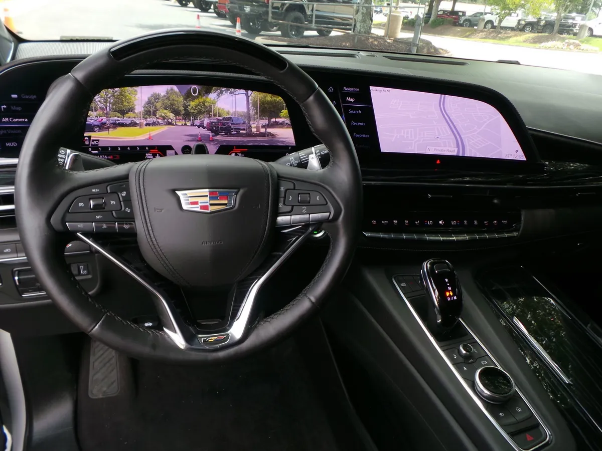 2023 CADILLAC Escalade AWD V-Series thumbnail 36