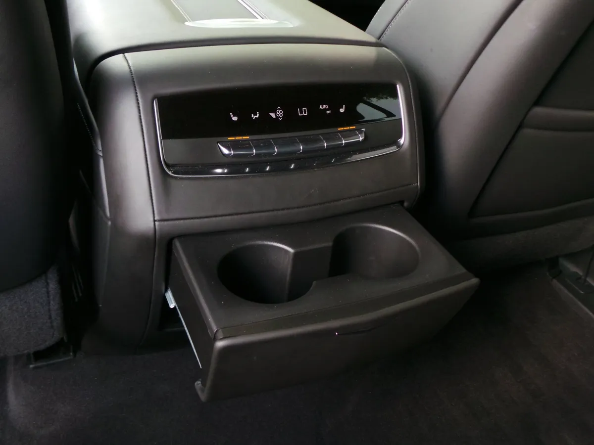 2023 CADILLAC Escalade AWD V-Series thumbnail 43