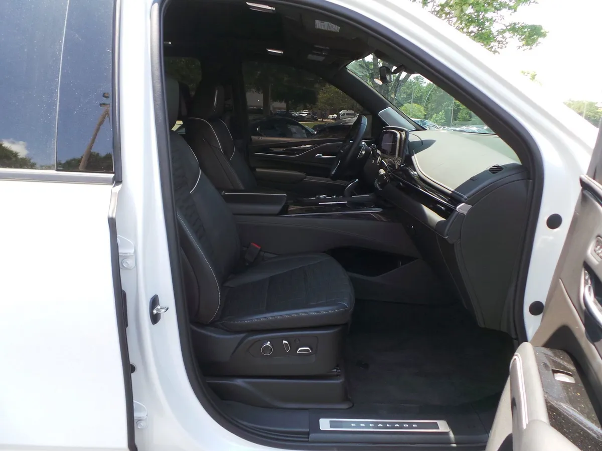 2023 CADILLAC Escalade AWD V-Series thumbnail 48
