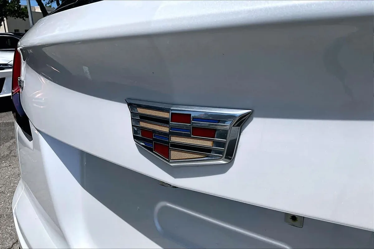 2023 Cadillac XT4 FWD Luxury thumbnail 31