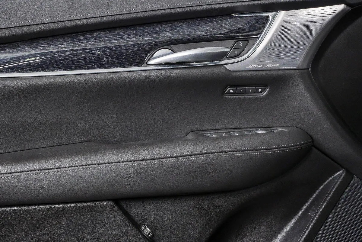 2023 Cadillac XT5 Premium Luxury thumbnail 6