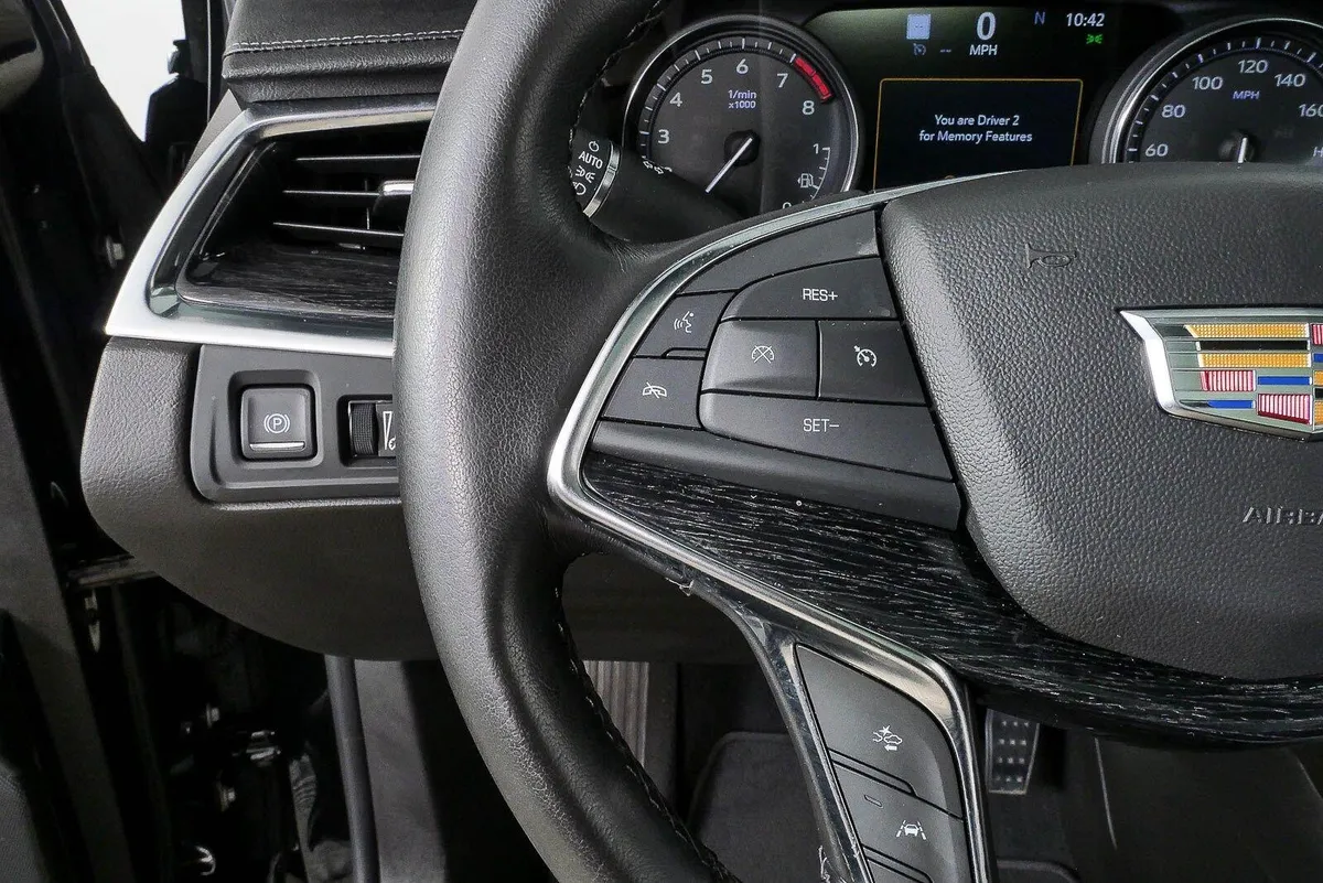 2023 Cadillac XT5 Premium Luxury thumbnail 9