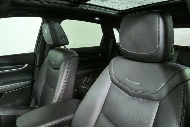 2023 Cadillac XT5 Premium Luxury thumbnail 16
