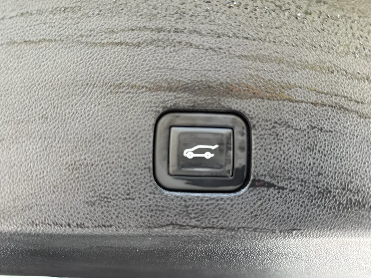 2023 CADILLAC XT6 AWD Sport thumbnail 33