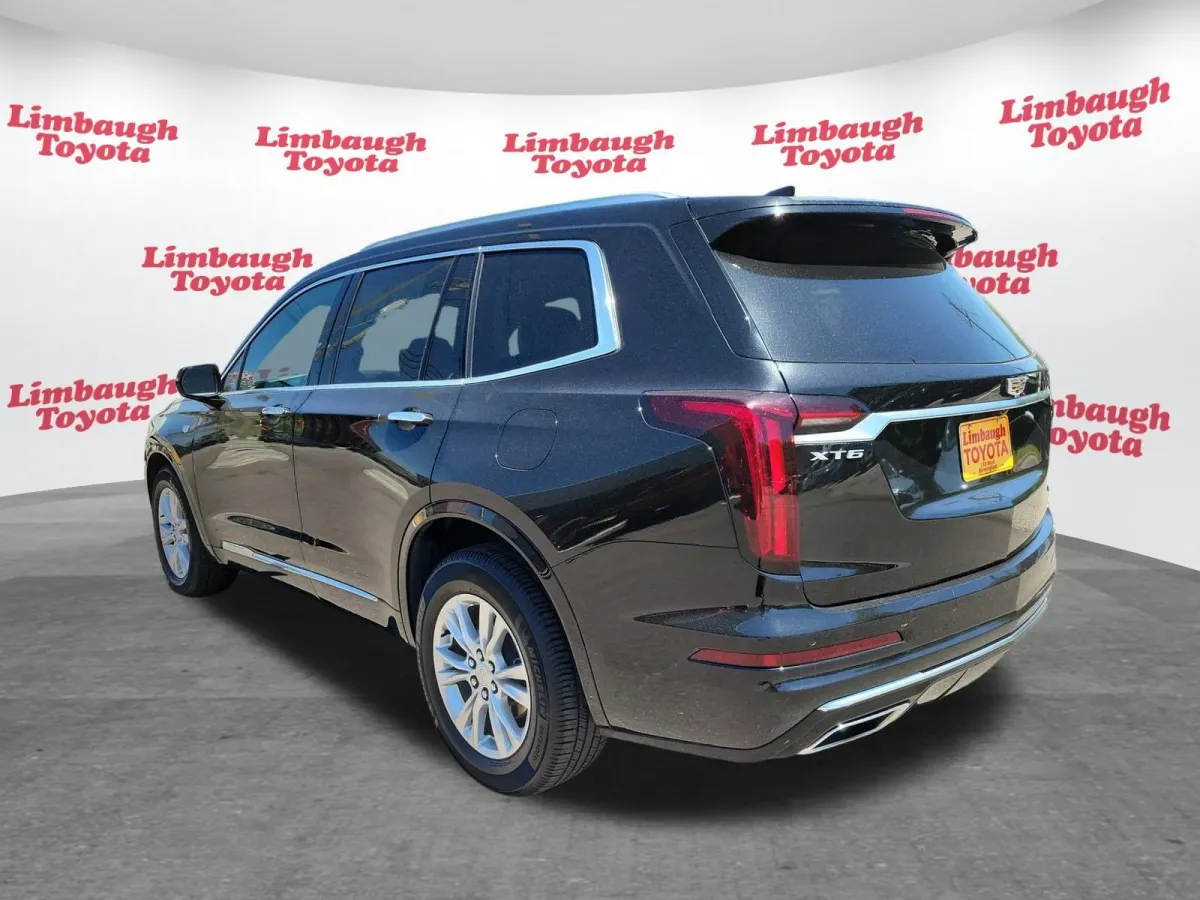 2023 Cadillac XT6 FWD Luxury thumbnail 25