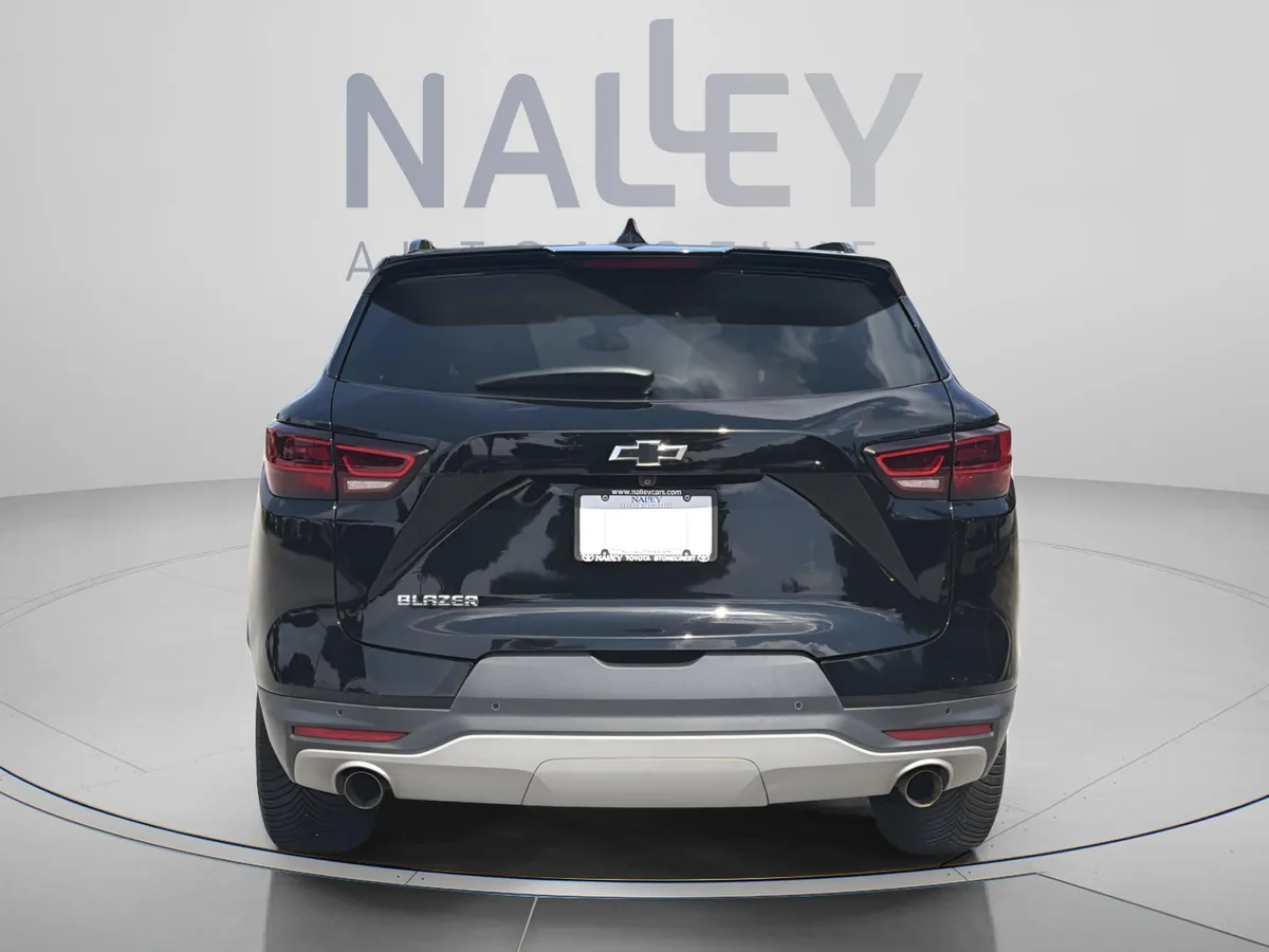 2023 Chevrolet Blazer LT thumbnail 4