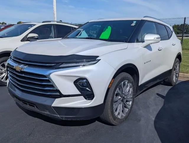2023 Chevrolet Blazer Premier thumbnail 5