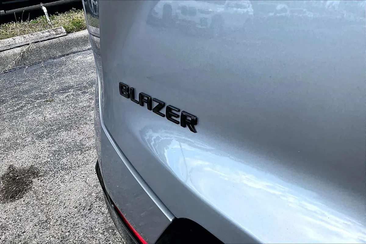 2023 Chevrolet Blazer RS thumbnail 10