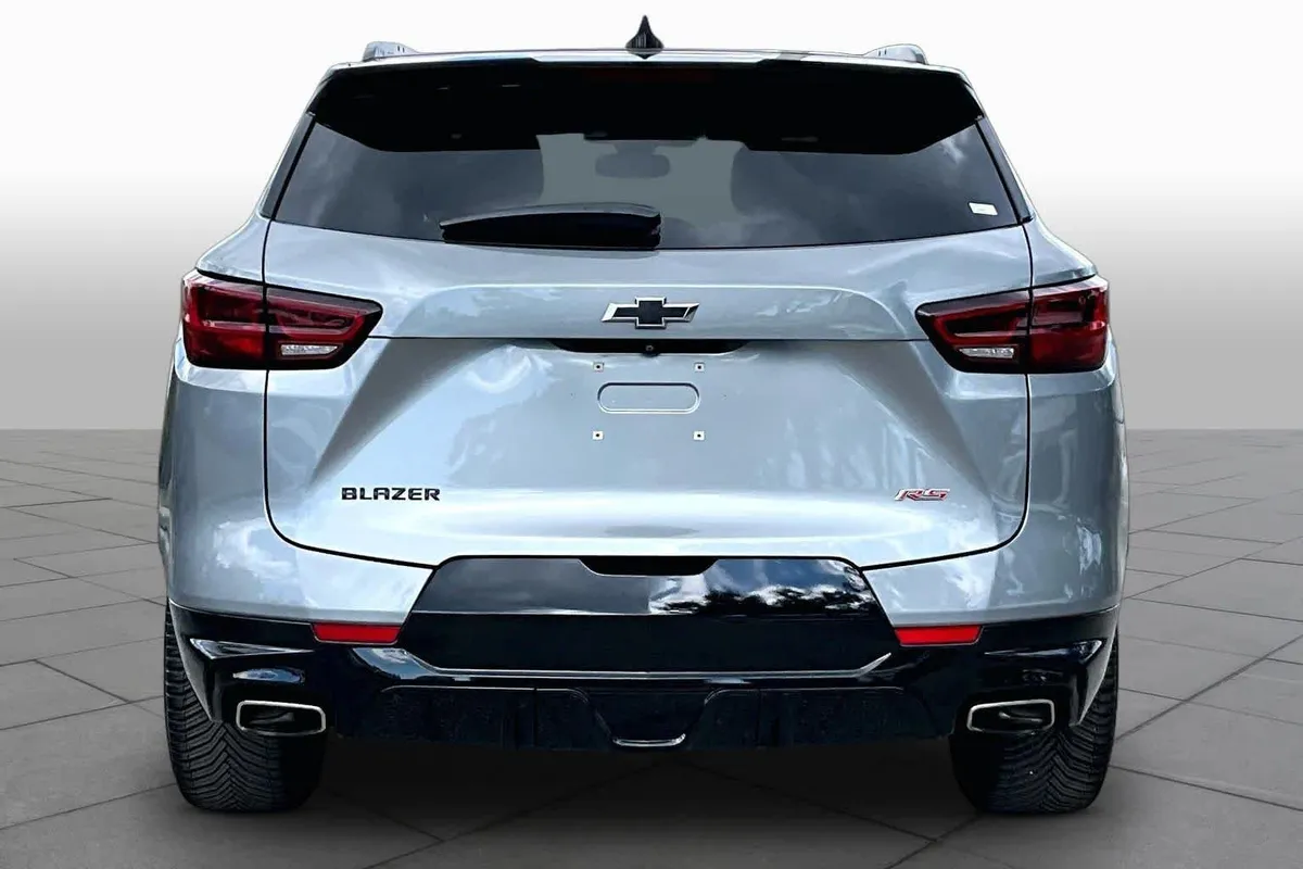 2023 Chevrolet Blazer RS thumbnail 5