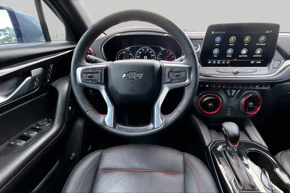 2023 Chevrolet Blazer RS thumbnail 6