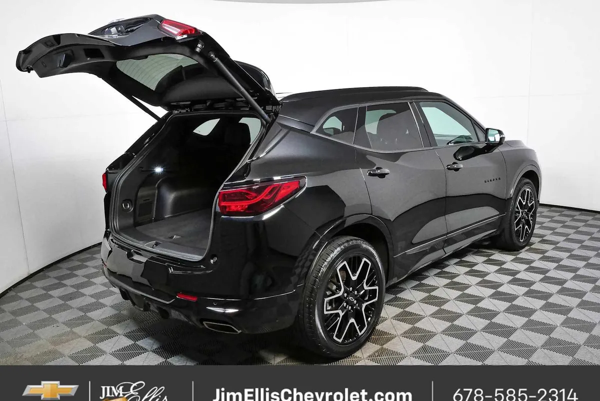 2023 Chevrolet Blazer RS thumbnail 26