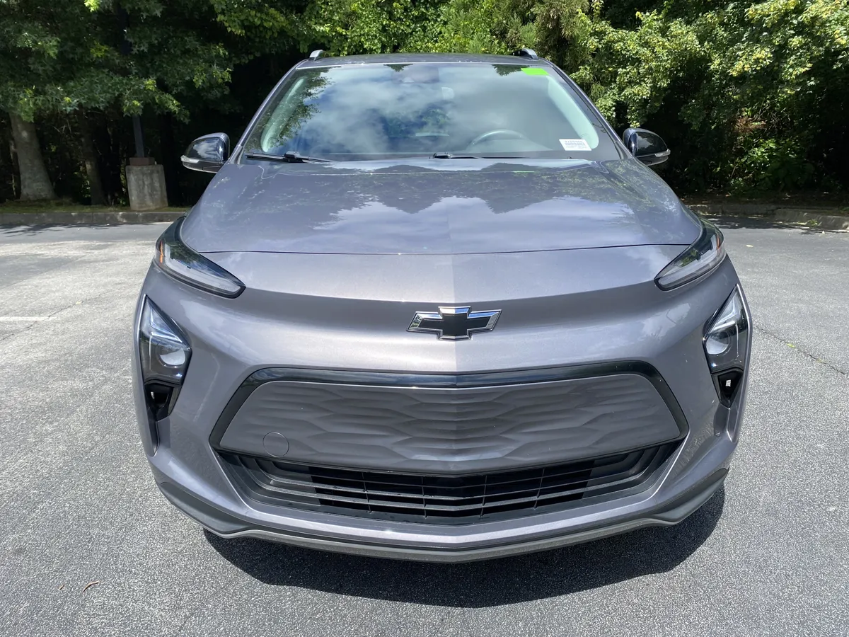 2023 Chevrolet Bolt EUV LT thumbnail 2