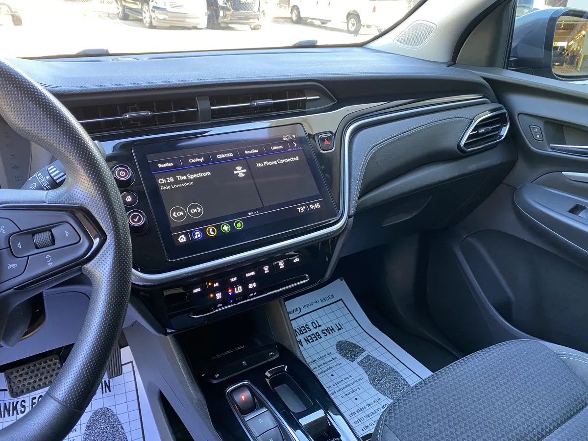 2023 Chevrolet Bolt EUV LT thumbnail 22
