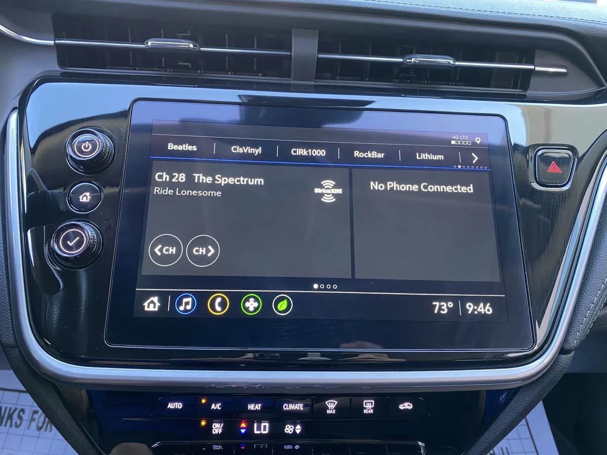 2023 Chevrolet Bolt EUV LT thumbnail 25