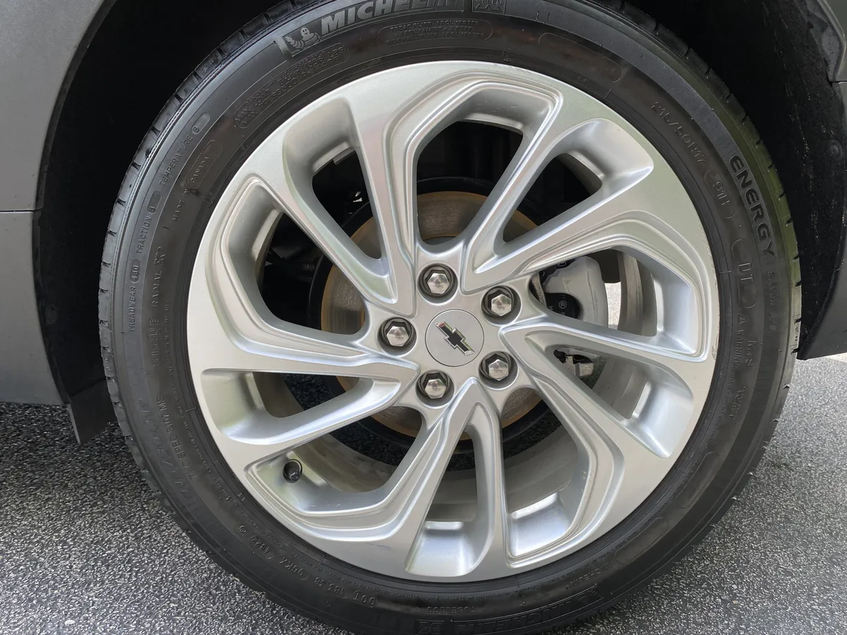2023 Chevrolet Bolt EUV LT thumbnail 38